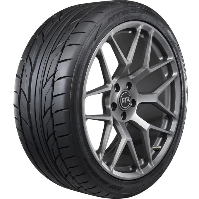 Nitto NT555 G2 Tire 225/40ZR18 XL 92W 555712