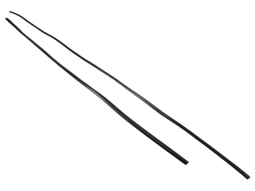 Precision 1998-2003 Dodge Durango Rear Window Molding BKT DB9284 | Moparts
