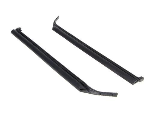 AMD Quarter Window Seals, Pair, 71-74 Mopar B-Body Hardtop J-CH2108