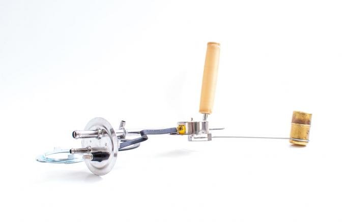 AMD Gas Tank Sending Unit, 5/16 Outlet w/o Return Line, 71-73 Dodge Plymouth B-Body 881-1471-5