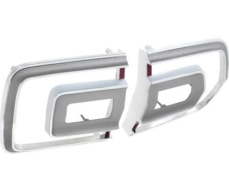 OER 1968 Plymouth GTX, Tail Lamp Bezels, with Hardware, Die-Cast, RH & LH, Pair MB2162