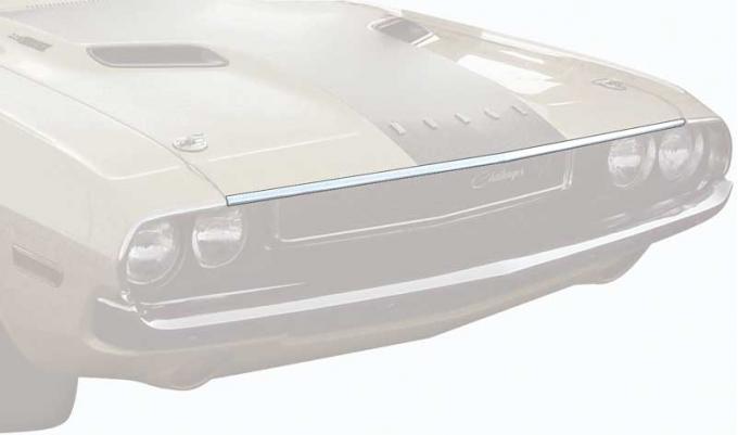 OER 1970-71 Dodge Challenger Hood Lip Molding - 52-1/4" ME1556