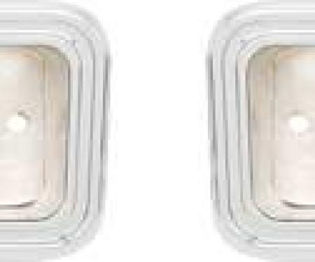 OER 1970-71 Dodge Challenger, Rear Side Marker Bezels, Pair ME1516